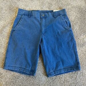 NWT Duluth Trading Co. Mens Blue Ridge Standard Fit 32x11 Blue Jean Denim Shorts